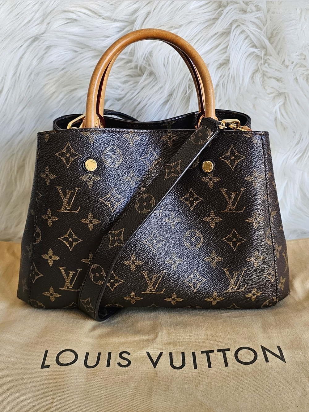 🔥 LV Montaigne BB 🔥